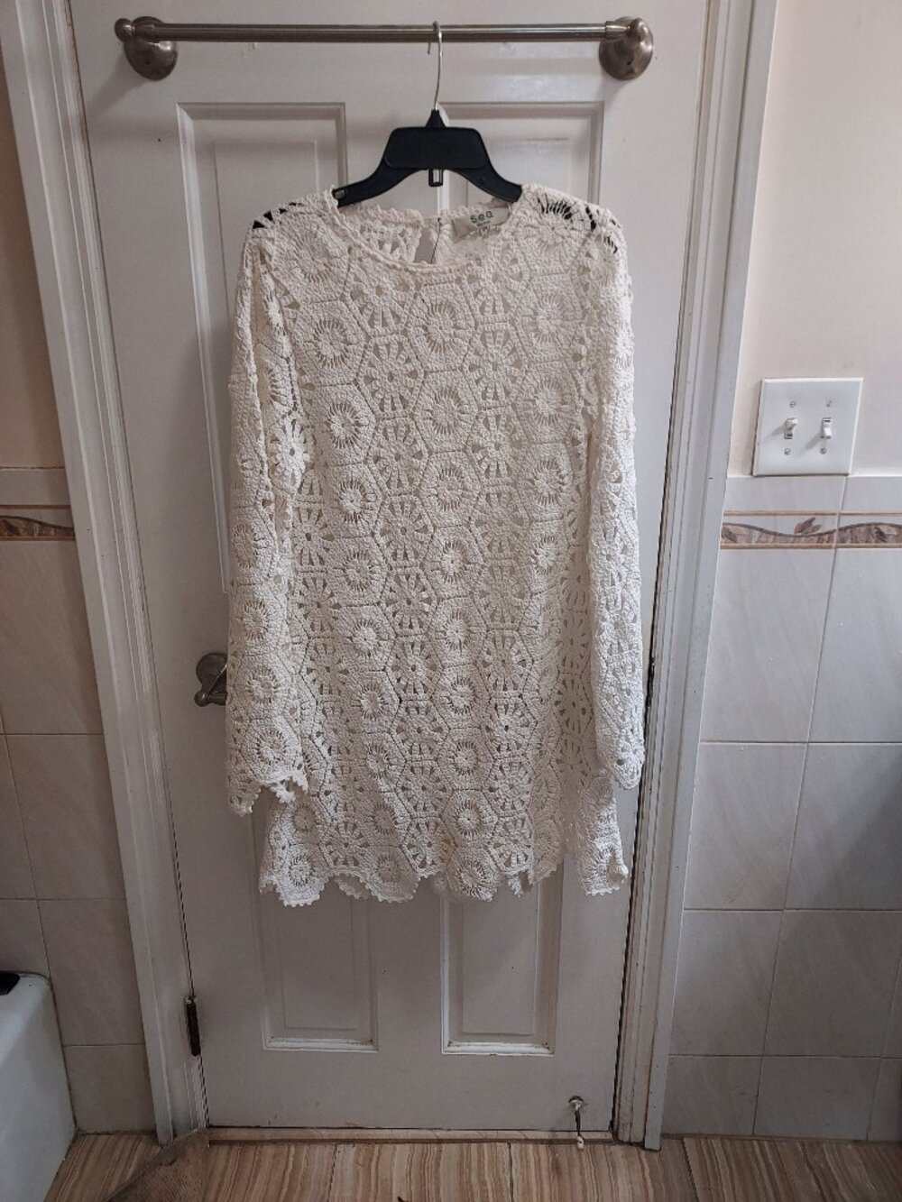 SEA NEW YORK WHITE LAKSHMI EMBROIDERY LONG SLEEVE TUNIC DRESS